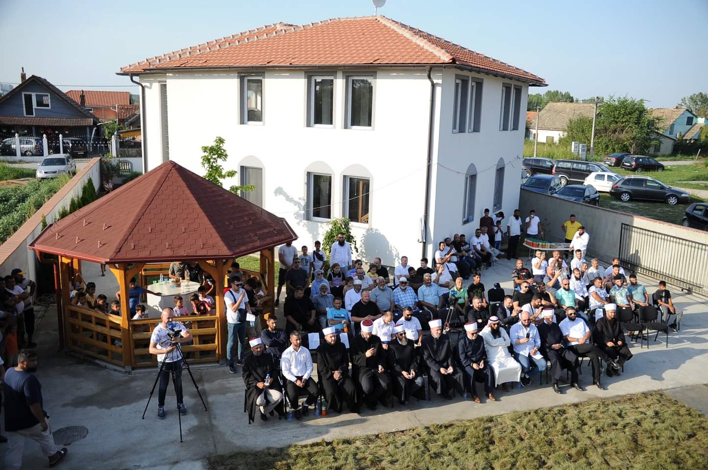 Predstavnici Saveta Aškalija prisustvovali otvaranju Edukativnog centra u naselju Veliki Rit